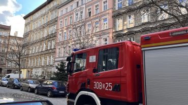 Wrocław: Wypadek na Nadodrzu. Człowiek wypadł z okna