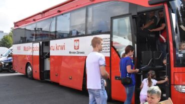 Oddaj krew, uratuj życie. Mobilny autokar stanie wkrótce we Wrocławiu