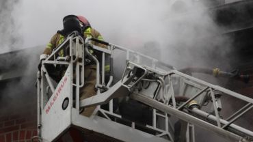 Wrocław: Pożar domu przy ul. Jerzmanowskiej. Jedna osoba poszkodowana