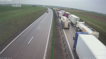 Dwa wypadki na autostradzie A4. Spory korek pod Wrocławiem