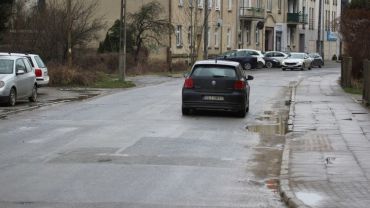 Wrocław: Ulica Dolnobrzeska na remont jeszcze poczeka. Miasto ma za mało pieniędzy