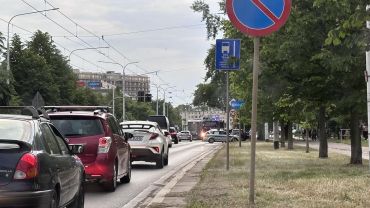 Wrocław: Tramwaj zderzył się z samochodem. Dwie osoby ranne