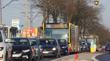 Wrocław: Znów zmiany na Legnickiej dla kierowców i pasażerów MPK! Ależ tam będą korki!