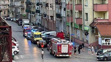 Wrocław: Tragedia na Ołbinie. Mężczyzna nie przeżył upadku z okna