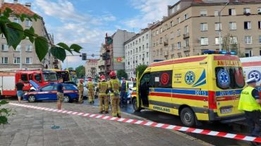 Wrocław: Samochód przewożący krew zderzył się z autem. Dwie osoby ranne