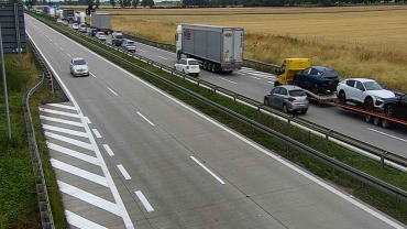 Wrocław: Autostrada A4 i AOW już się korkują. Wyjazd z miasta utrudniony