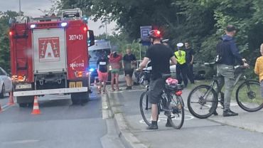 Wrocław: Korek na Pilczyckiej po wypadku koło stadionu