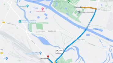 Nie słuchaj nawigacji, bo skończysz w Odrze! Google już kieruje przez Most Olimpijski, a ten jest w budowie!