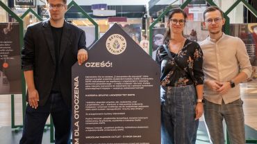 Wrocław Fashion Outlet z wystawą prac studentów Katedry Grafiki Uniwersytetu SWPS i konkursem poświęconym odpowiedzialności społecznej