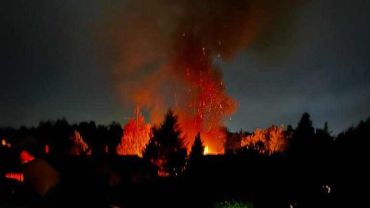 Wrocław: Pożar na Wojszycach. Zaczęło się od altanki koło domu