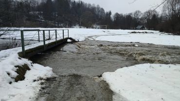 Rzeki pod Wrocławiem niebezpiecznie się podnoszą. Czy mogą wylać?