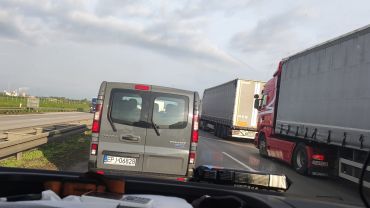 Autostrada A4 zamknięta pod Wrocławiem. Zderzyły się dwa auta