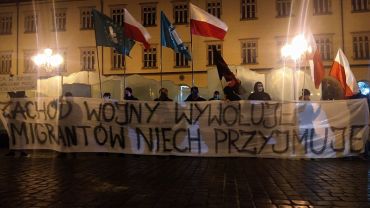 Manifestacja poparcia dla żołnierzy z granicy polsko-białoruskiej [ZDJĘCIA]