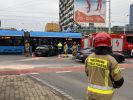 Wrocław: Wypadek na pl. Legionów. Nieoznakowany radiowóz zderzył się z osobówką
