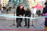 Pomnik Adama Mickiewicza stanął na wrocławskim rynku (ZOBACZ ZDJĘCIA), Bartosz Senderek