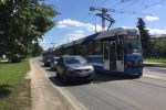 Kolizja tramwaju na ul. Grabiszyńskiej [ZDJĘCIA], 