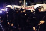 Wrocław: blokada nie zatrzymała marszu z okazji 11 listopada. „Nie wszystkim podoba się nasza niepodległość” [ZDJĘCIA, WIDEO], 