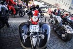 Parada Mikołajów na motocyklach przejechała przez Wrocław [ZOBACZ ZDJĘCIA], 
