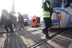 Tramwaj potrącił starszą kobietę na przejściu dla pieszych przy pl. Jana Pawła II [ZDJĘCIA], 