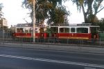 Wykolejenie zabytkowego tramwaju. Utrudnienia na zachodzie Wrocławia [ZDJĘCIA], 