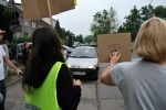 Protest na Grabiszynku. Mieszkańcy na godzinę zablokowali ulicę prowadzącą do dwóch szkół [ZDJĘCIA], 