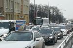 Paraliż komunikacyjny Wrocławia. Miasto stoi, MPK ratuje się objazdami, pociągi spóźnione [ZDJĘCIA], mh