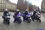 Rozpoczął się sezon motocyklowy. Policjanci apelują o ostrożność na drogach, KWP Wrocław