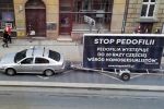 Organizatorzy Wrocławskiego Marszu Równości oburzeni kampanią „Stop Pedofilii”. Zgłosili sprawę do prokuratury, Bartosz Senderek
