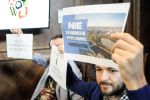 „Ratujmy Wyspę”. Aktywiści protestują na ostatniej sesji rady miejskiej [ZDJĘCIA], Magda Pasiewicz