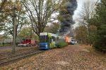 Na Biskupinie palił się tramwaj. Pożar wybuchł po zderzeniu z ciężarówką [ZDJĘCIA, WIDEO], Marcin Klimczuk