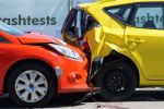 Szaleńcza jazda Klecińską. Kierowca uszkodził kilka samochodów, porzucił auto i uciekł, pixabay.com