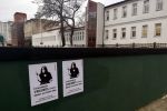 Politycy KO pod wrocławskim szpitalem o geście Lichockiej i pieniądzach, które nie trafią na Dolny Śląsk, Bartosz Senderek