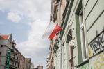 Wrocław: 19-latkowie zrywali i niszczyli polskie flagi, Magda Pasiewicz/archiwum