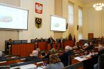 Sejmik uchwalił budżet Dolnego Ślaska na 2022 rok, UMWD