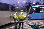 Wrocław: tramwaj zderzył się z autobusem. Ruch zablokowany! [ZDJĘCIA], Internautka