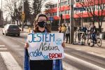 Wrocław: Ekolodzy protestowali przed sądem. Ich koleżanka zablokowała Plac Grunwaldzki, Materiały organizatora