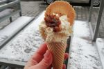 We Wrocławiu zjesz lody o smaku pierogów ruskich. Spróbowaliśmy [ZDJĘCIA], mgo
