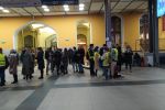 Wrocławianie dla uchodźców z Ukrainy. Czekają dworcu, przywożą dary, oferują bezpłatne usługi, Domi Nika