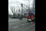 Wrocław: Wypadek wozu strażackiego z osobową skodą koło mostu Grunwaldzkiego, Zdjęcia dzięki Pomoc Drogowa AUTO-HARD&PIEKARSKI PATROL