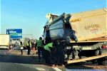 Ogromne utrudnienia na AOW po wypadku ciężarówek i auta osobowego, zdjęcie ilustracyjne/KMP Wrocław