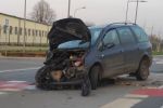 Wypadek na obwodnicy Leśnicy. Po zderzeniu z ciężarówką jedna osoba ranna, Czytelnik