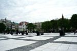 Wrocław: Walka z betonozą na placu Nowy Targ. Ma być więcej zieleni i niecka z wodą, archiwum