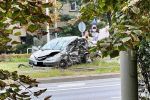 Wrocław: Śmiertelny wypadek na Lotniczej. Honda dachowała na torowisko, Pomoc Drogowa AUTO-HARD