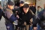 Wrocław: Działacz Lewicy zatrzymany przez policję podczas wizyty Kaczyńskiego, 