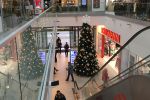 Wrocław: Galerie handlowe przystrojone na święta. W tym roku oszczędniej [ZDJĘCIA], ip