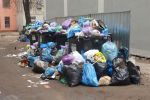 Wrocław unieważnia przetarg na wywóz śmieci. Bo było za drogo. Ale rachunków mieszkańcom nie obniży, Straż Miejska Wrocławia