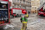 Wrocław: Groźny pożar hotelu na Kościuszki. Dwie osoby w stanie ciężkim [ZDJĘCIA, FILM], Jakub Jurek\