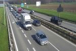 Wrocław: Powroty ze świąt. Seria wypadków i korki na drogach, traxelektronik