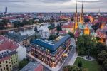Praca w gastronomii i hotelach we Wrocławiu - ile można zarobić? Aktualne oferty, materiały prasowe