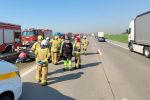 Wypadek na A4. Ranna trafiła do szpitala, autostrada zakorkowana, OSP KSRG Gniechowice